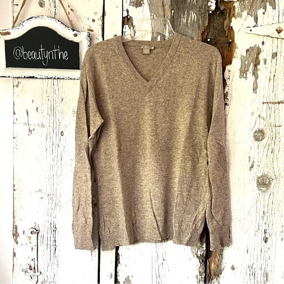 J. Crew Lambswool Blend Cream Tan V Neck Sweater sz S - Picture 1 of 5